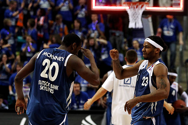 一度领先 一度领先